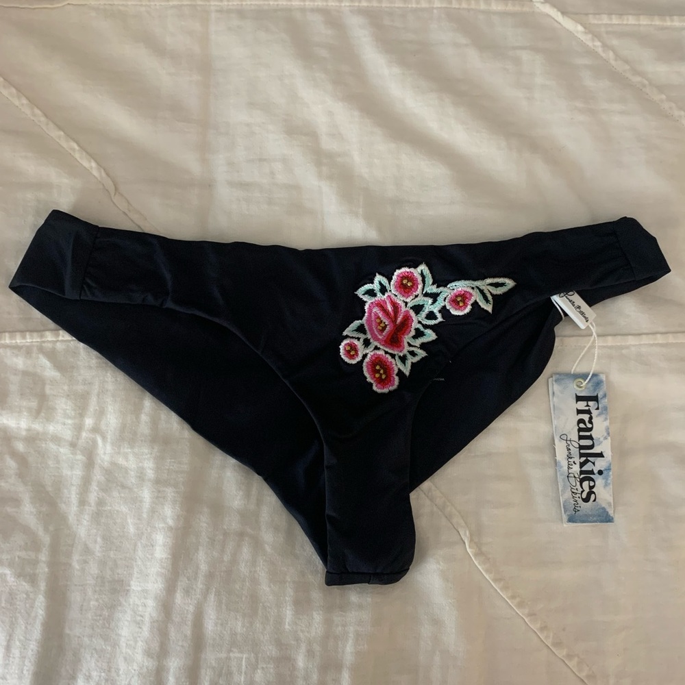 NWT!! Frankies Bikinis Bikini Bottom